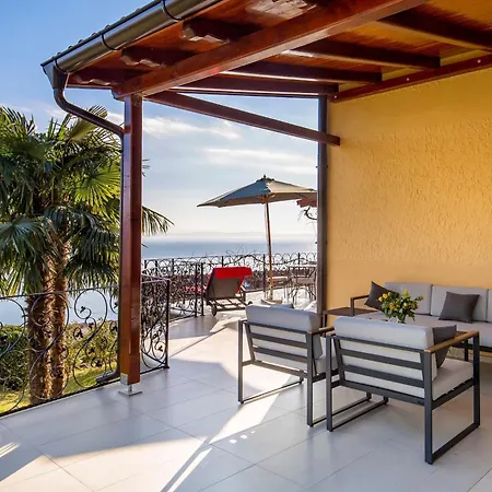 With Parking Space - 23879 Апартаменты