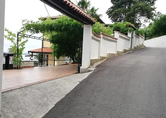 With Parking Space - 23879 Опатия