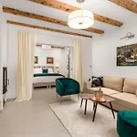 With Parking Space - 23879 Апартаменты *