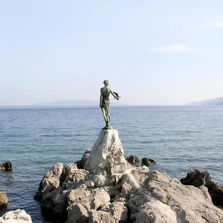 Lejlighed With Parking Space - 23879 Opatija