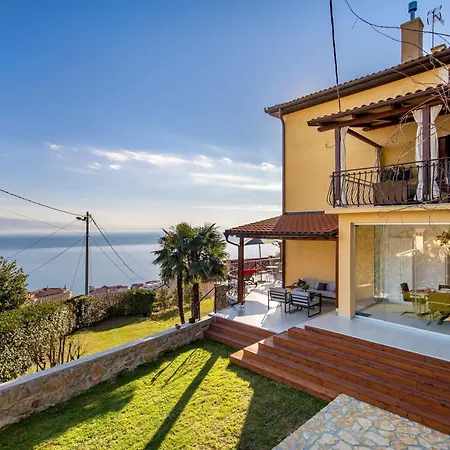 With A Parking Space - 23879 Apartment