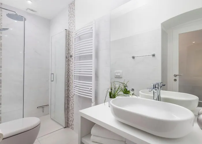 With A Parking Space - 23879