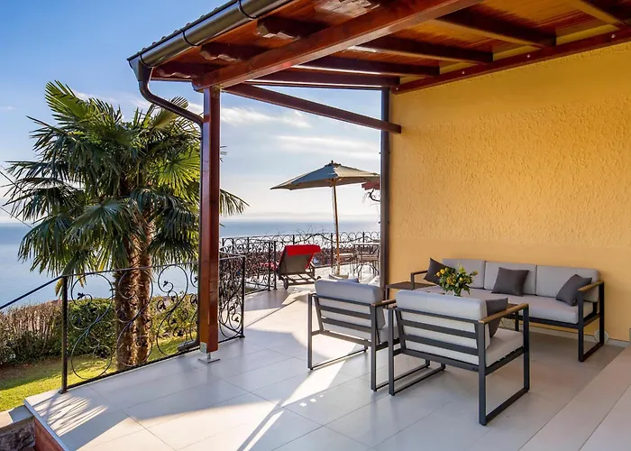 With Parking Space - 23879 Lejlighed